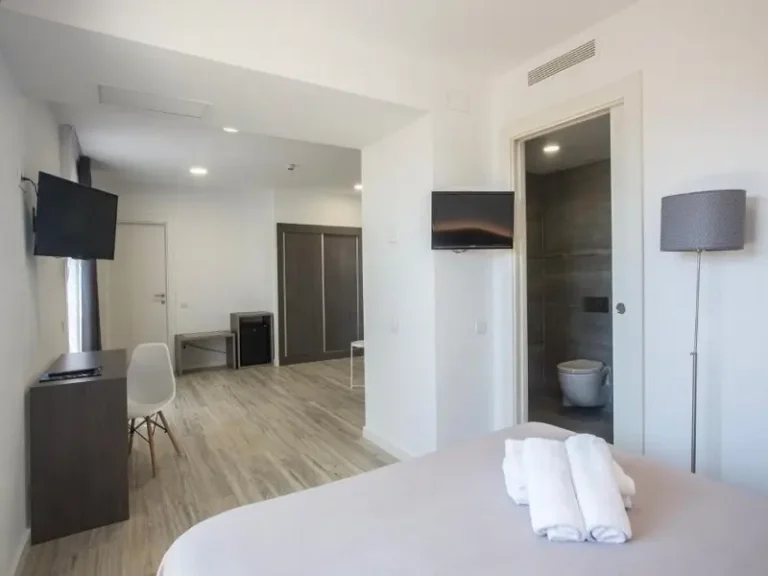 Hotel Don Juan 4*