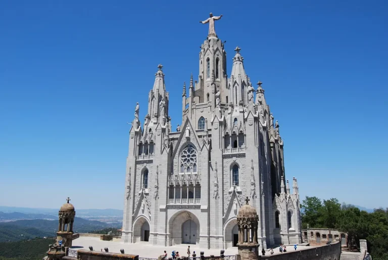 tibidabo-776031_1280