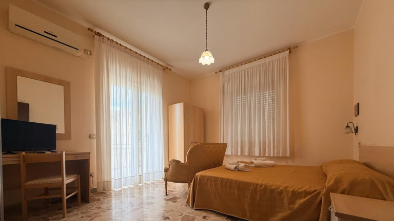 PENSIONE-VILLA-SANTANTONIO_456.picture.09102025.1421.68e7a5f10f0eb1.37874214