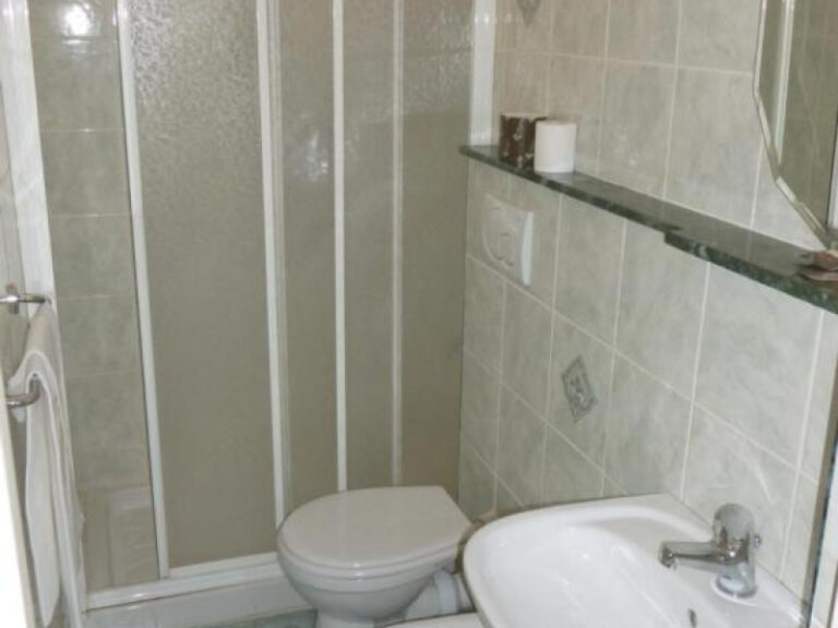 hotel_belvedere_kupatilo_felix_travel_sanremo_leto
