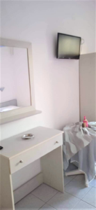 img-8edd53caa7c9cbf25a7e083e1d15fa9e-v