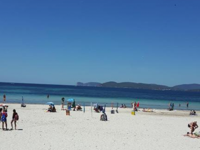 algero-vacanze-plaza-felix-travel
