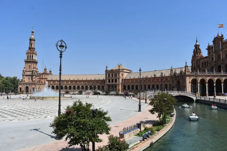 plaza-de-espana-3573909_960_720
